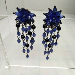 VTG Blue Black Flower Beaded Dangle Earrings